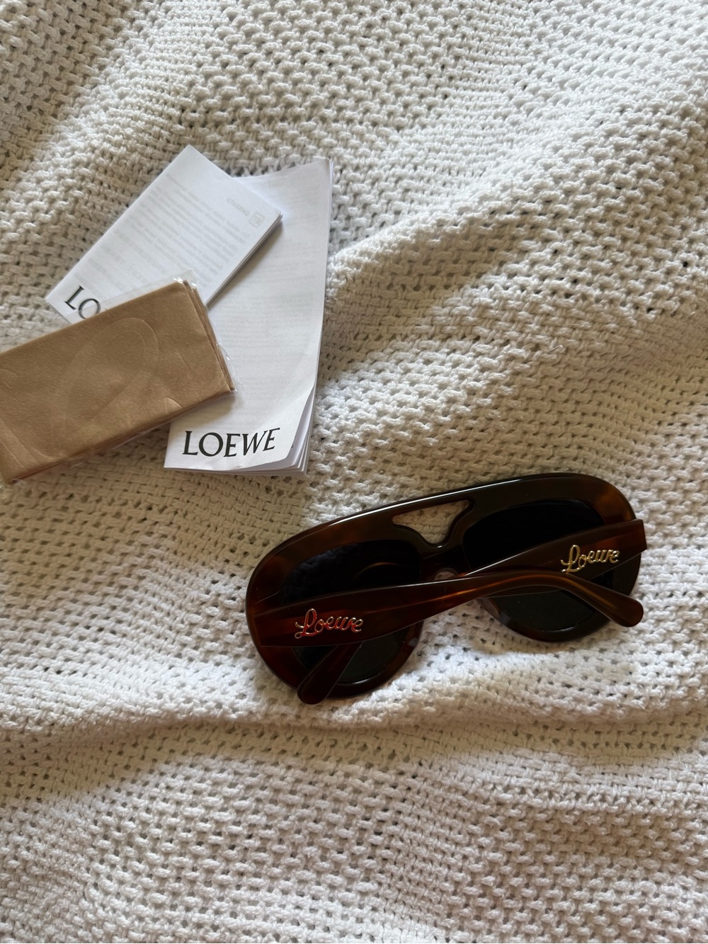 LOEWE AVIATOR SHIELD SUNGLASSES.